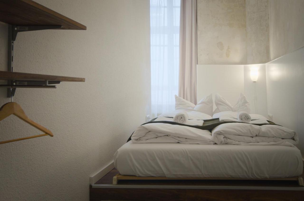 Altbauwohnung Mit 3 Baedern Berlin Ngoại thất bức ảnh