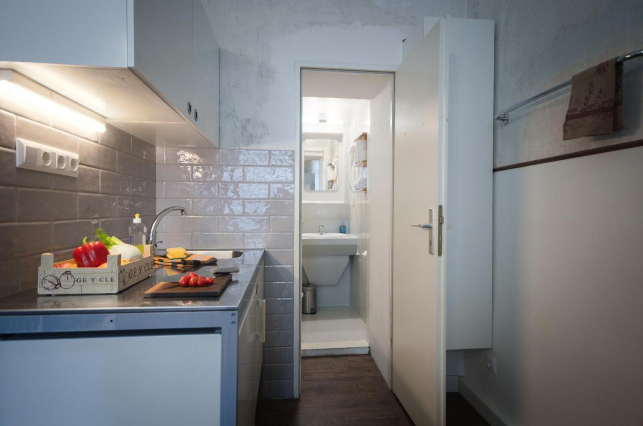 Altbauwohnung Mit 3 Baedern Berlin Ngoại thất bức ảnh