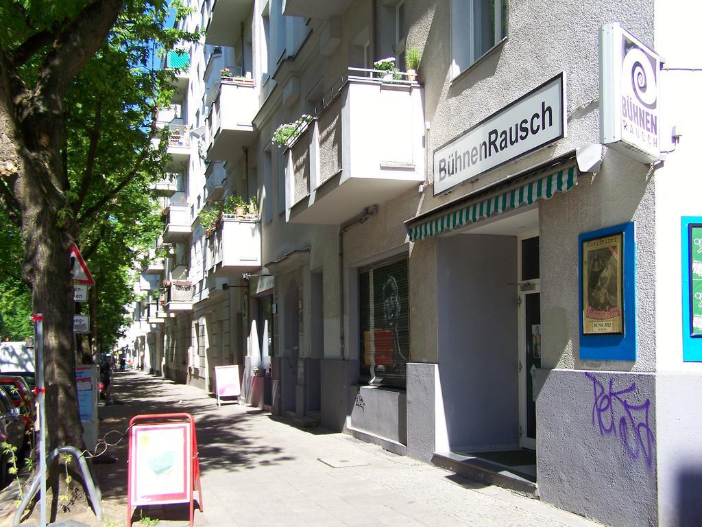 Altbauwohnung Mit 3 Baedern Berlin Ngoại thất bức ảnh